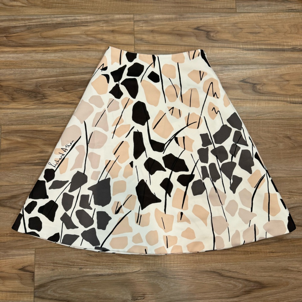 Richard Allen Skirt 2 - Picture 1 of 2